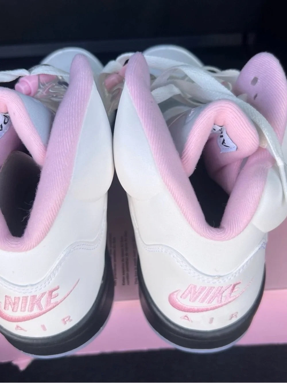 Jordan 5 Medium Soft Pink Size 9.5 Men's Brand New HQ7978-102 New In Box No Lid!